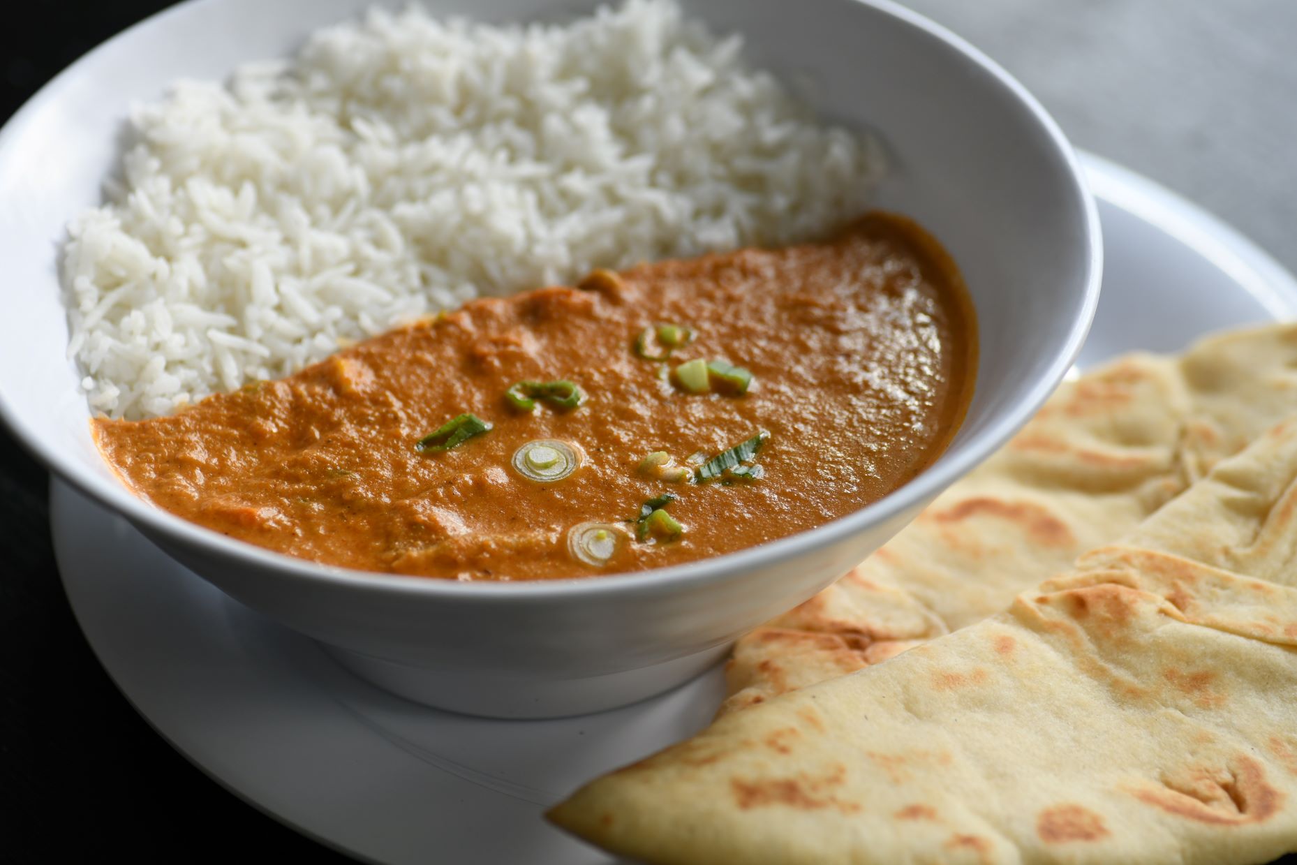 veggie | vegetable curry with rice | naan | bread